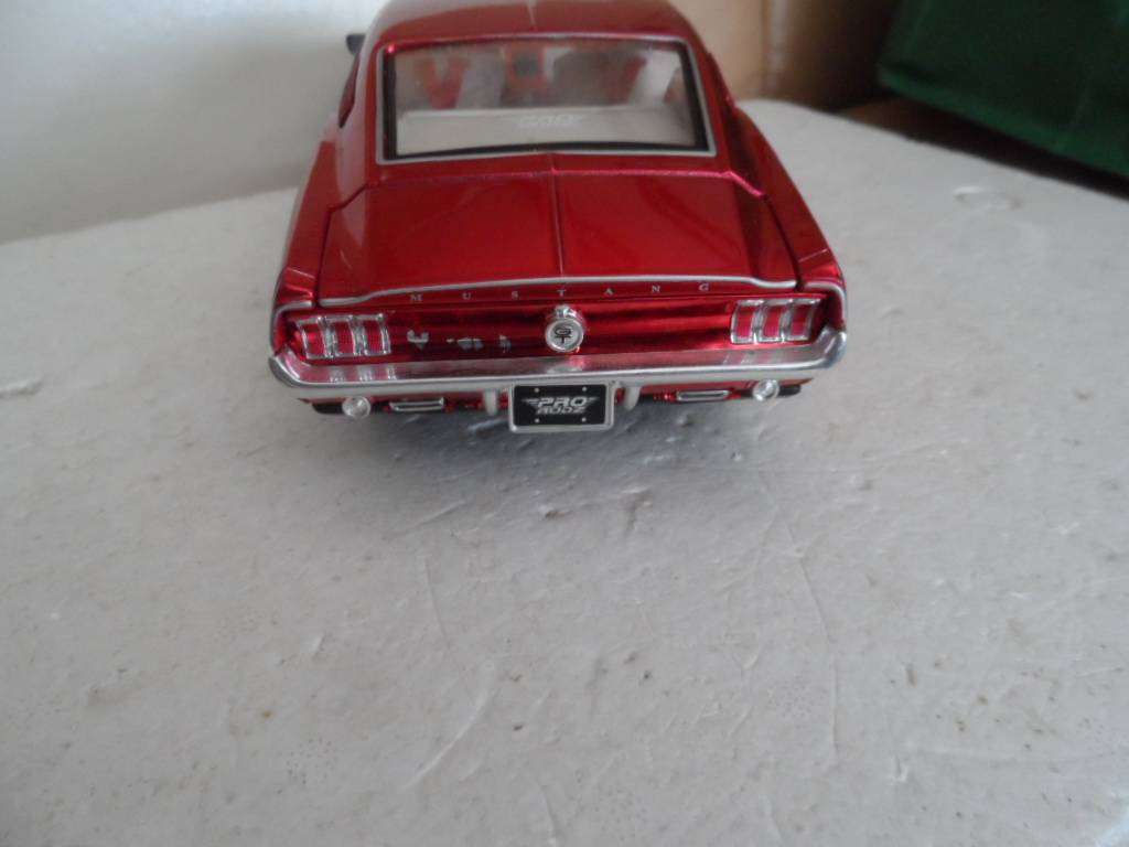 Maisto 1/18 PRO RODZ 1967 FORD MUSTANG GTA-[m701]]