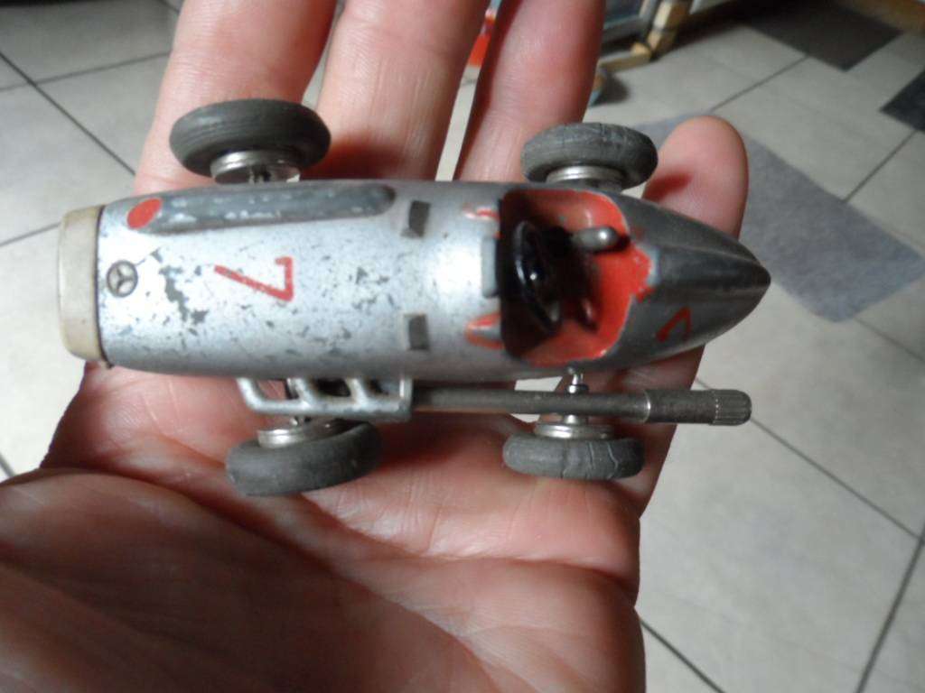 Vintage Schuco Open Wheel #7 Micro Racer windup toy #1043   [m300]