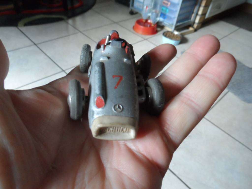 Vintage Schuco Open Wheel #7 Micro Racer windup toy #1043   [m300]