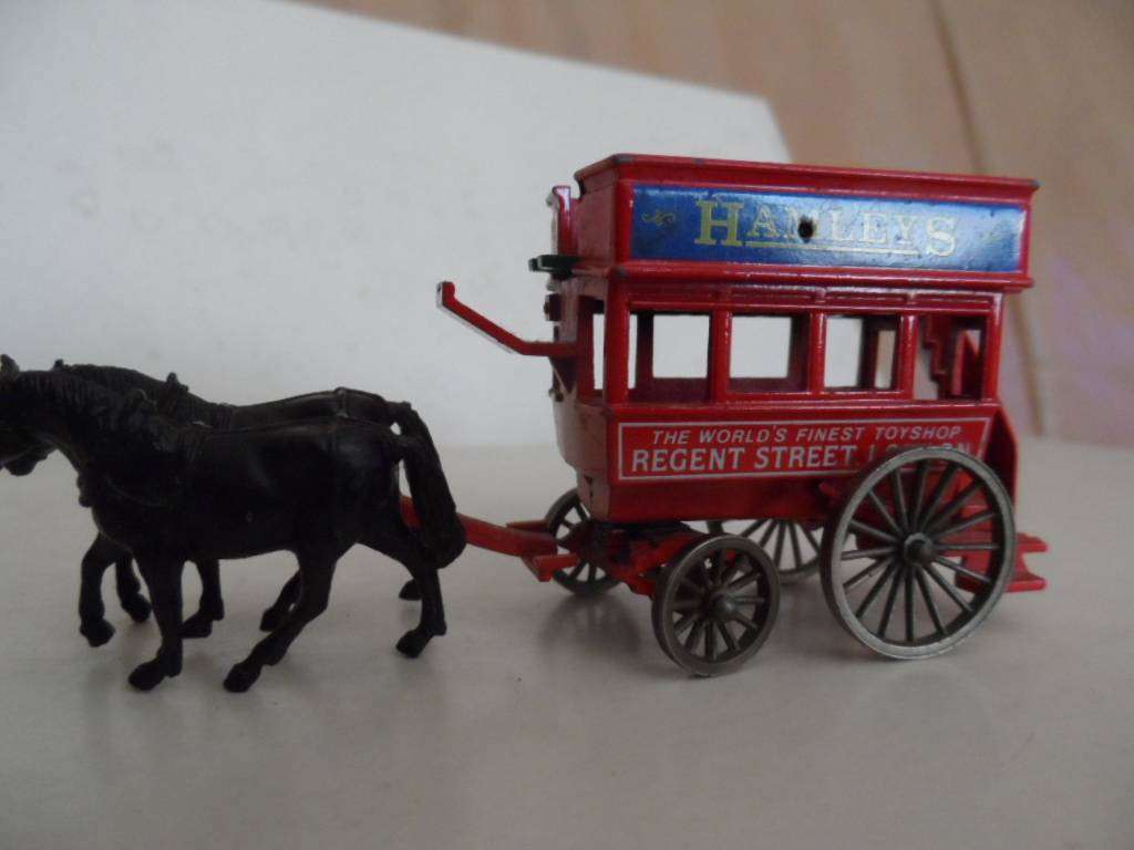 lledo days gone horsedrawn tram HAMLEYS   [m45]