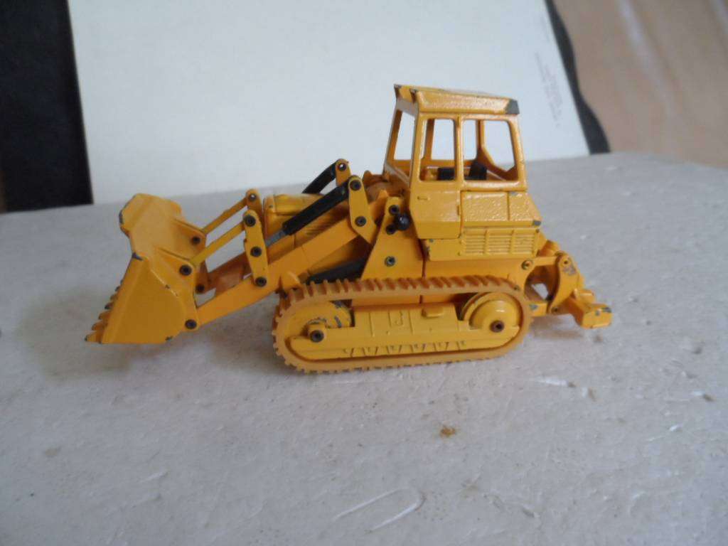 Vintage JOAL Caterpillar 955 Ref 213  Bulldozer   [m88]