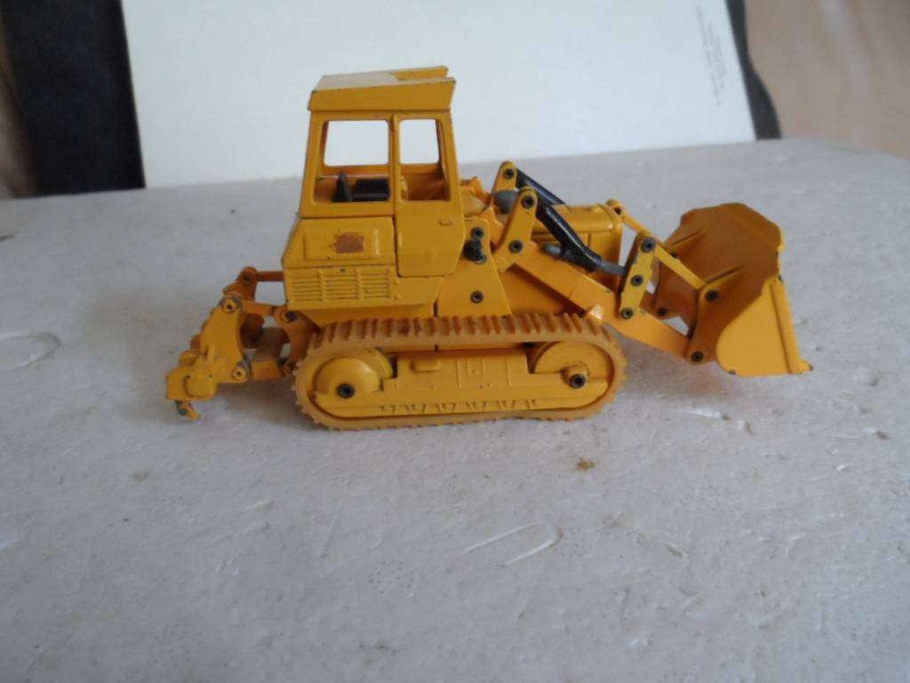 Vintage JOAL Caterpillar 955 Ref 213  Bulldozer   [m88]