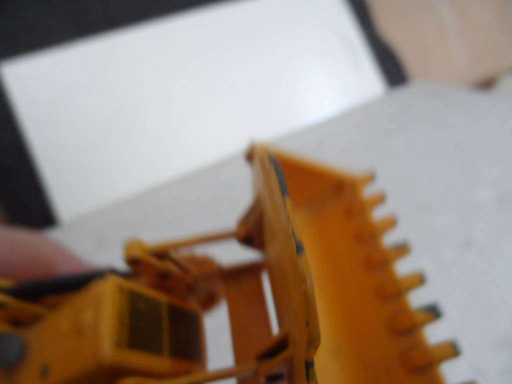 Vintage JOAL Caterpillar 955 Ref 213  Bulldozer   [m88]