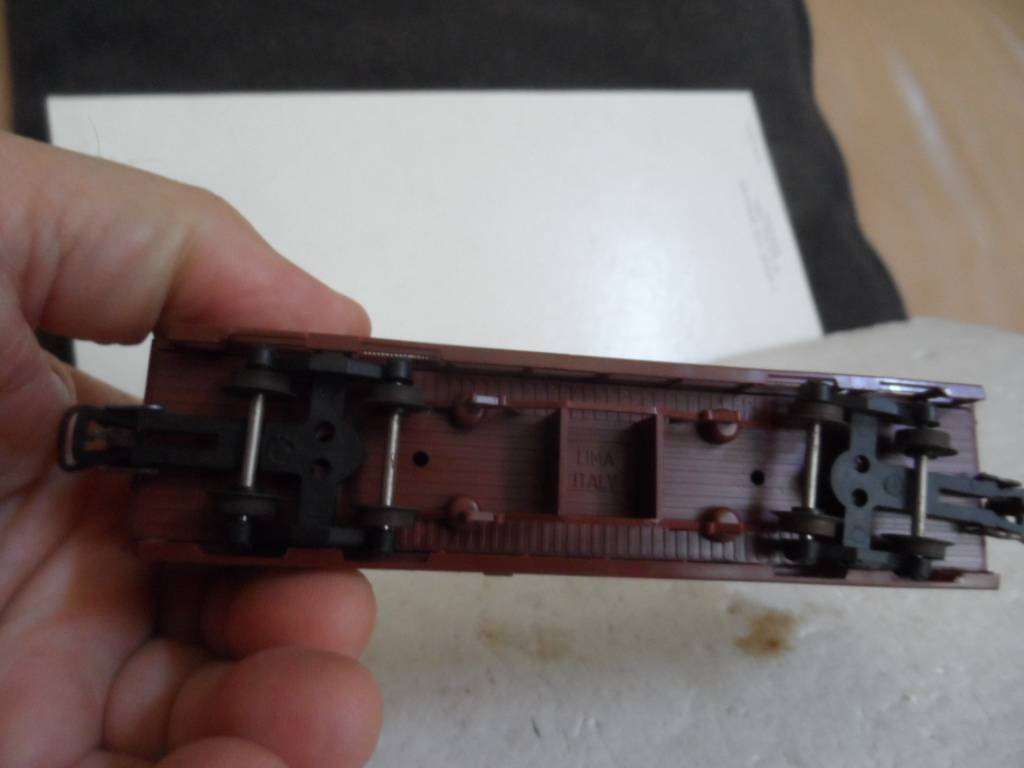LIMA HO SAR V8 CONDUCTERS CAR [HO7]