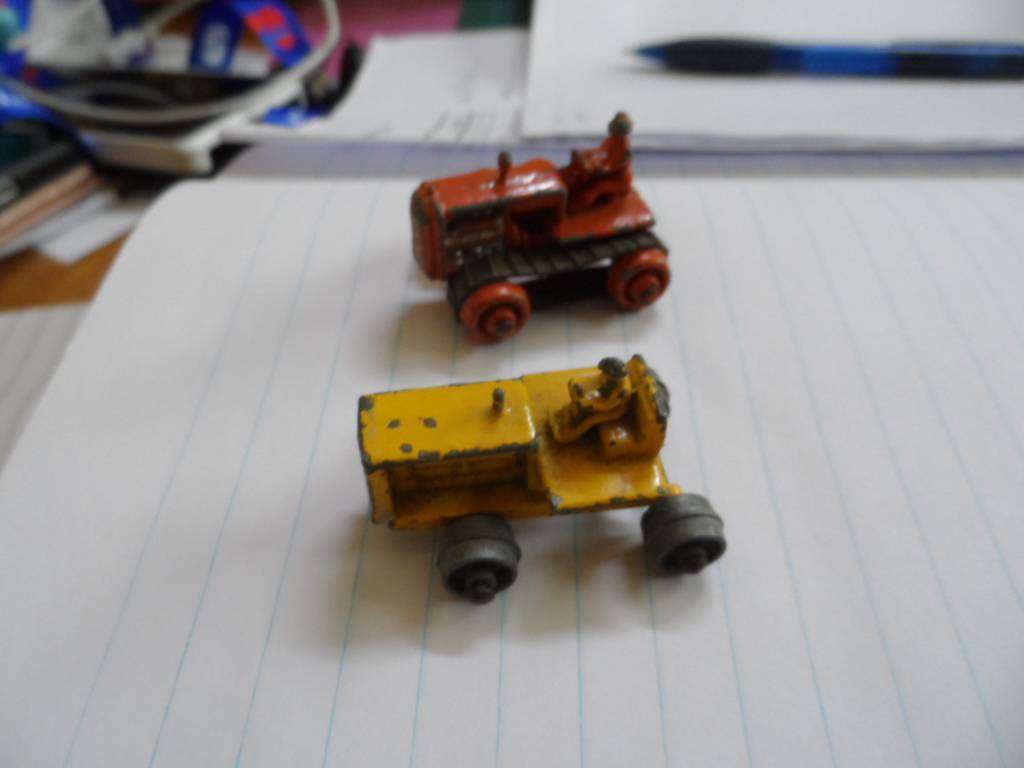 matchbox crawler tractor duo- one bid for all