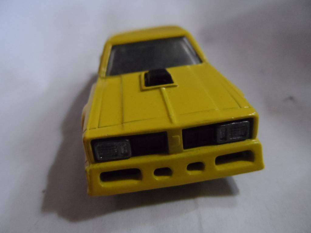 HOT WHEELS FLAT OUT 442