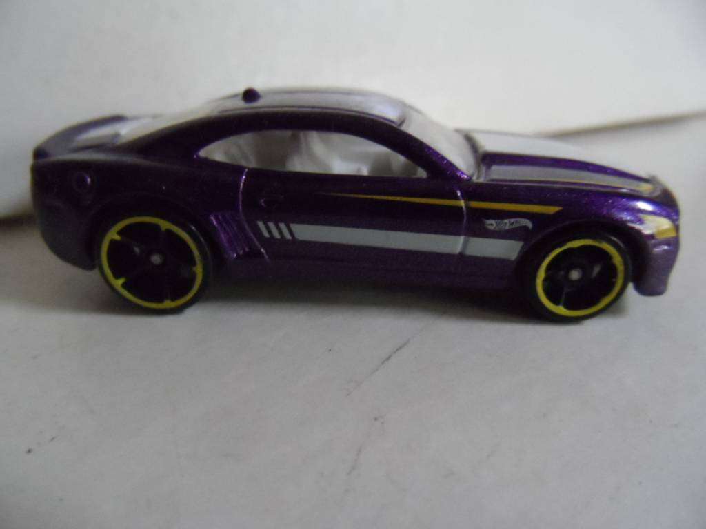 HOT WHEELS hot wheels '10 Camaro SS   -loose