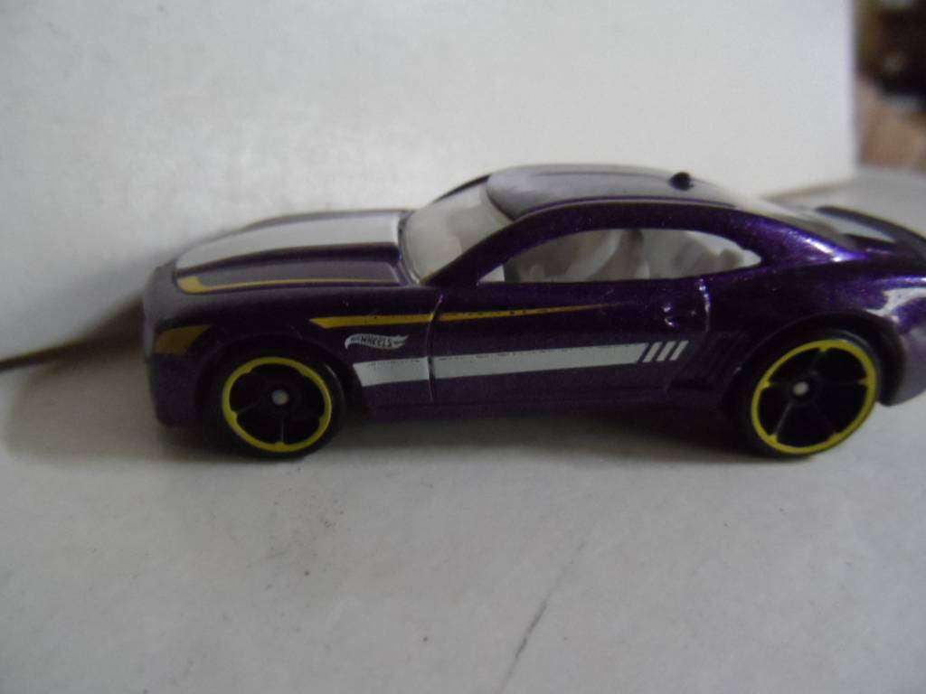 HOT WHEELS hot wheels '10 Camaro SS   -loose