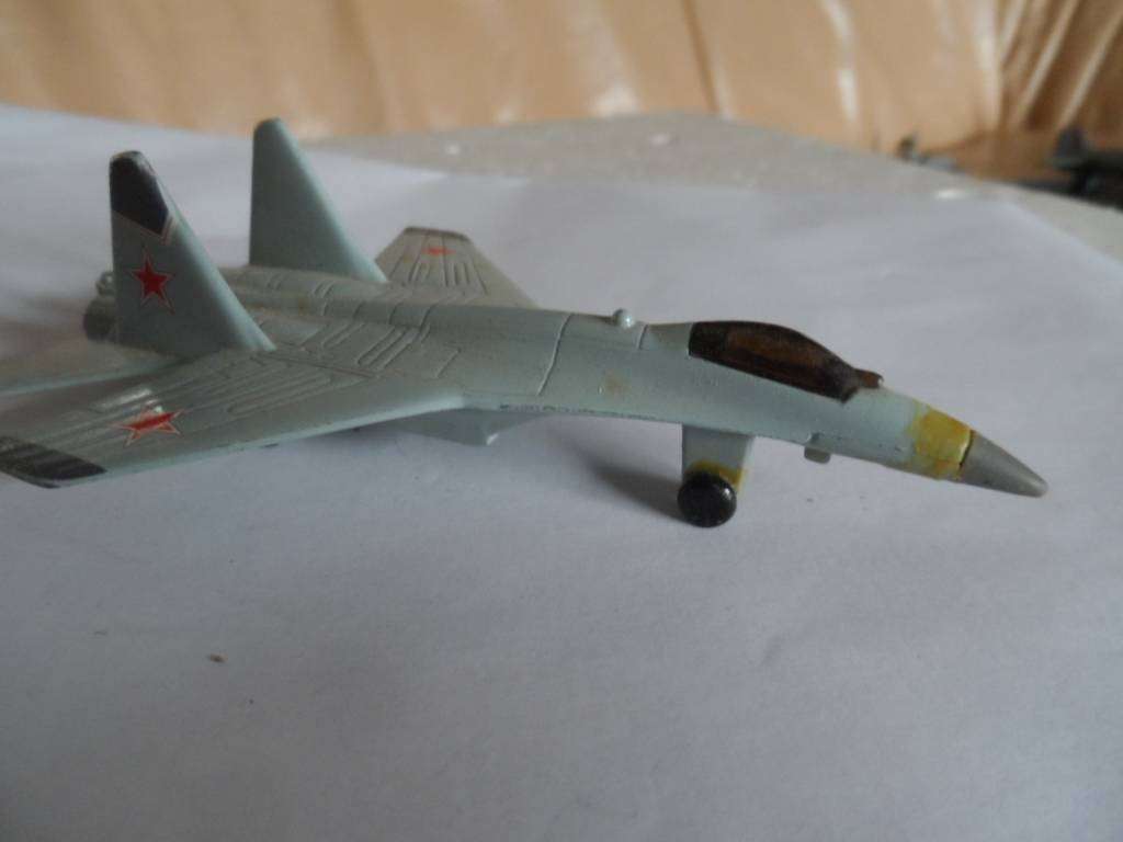 Vintage diecast russian fighter jet   [m45]