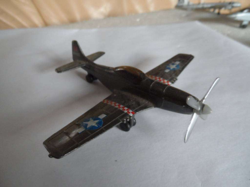 Vintage diecast ww11  fighter   [m45]