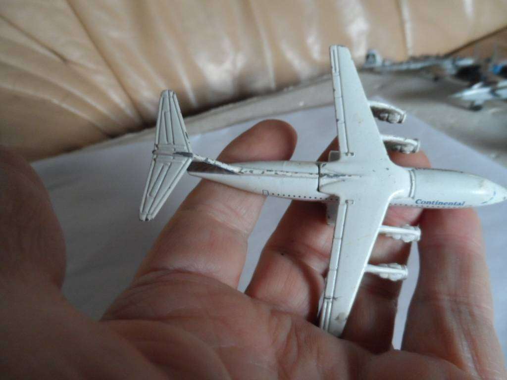 Vintage diecast continental airliner   [m45]