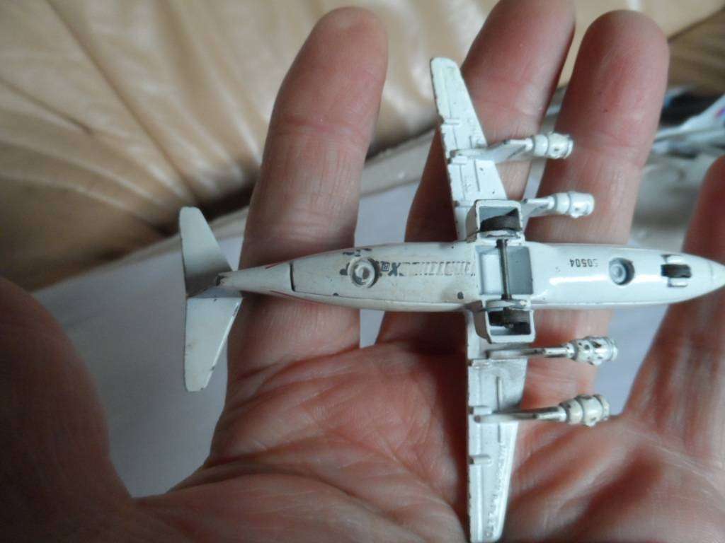 Vintage diecast continental airliner   [m45]