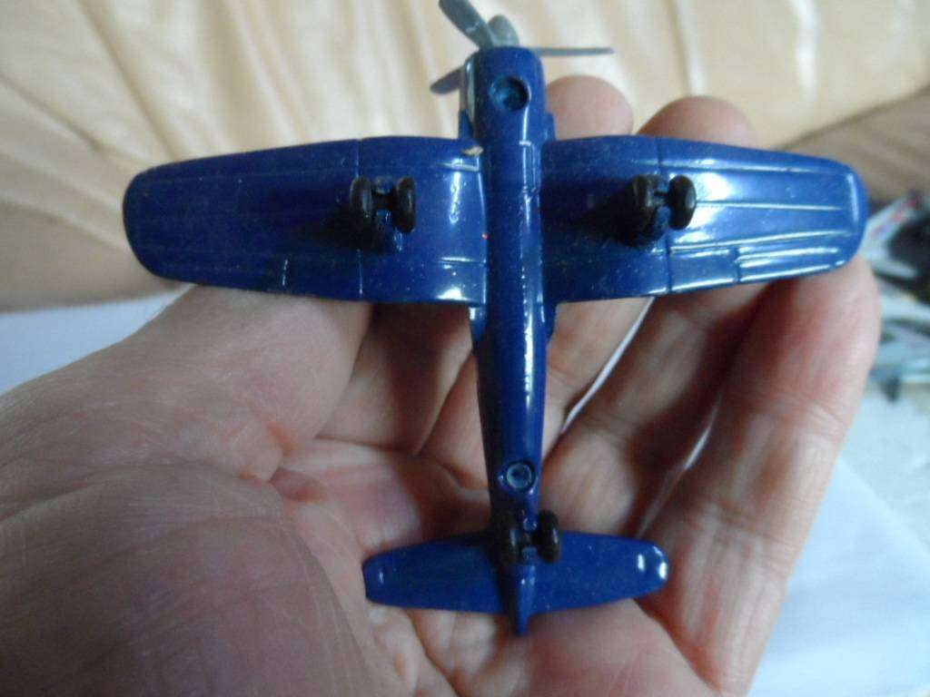 Vintage corsair diecast fighters[m45]