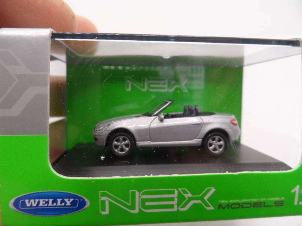 welly 1/87 mercedes slk 350