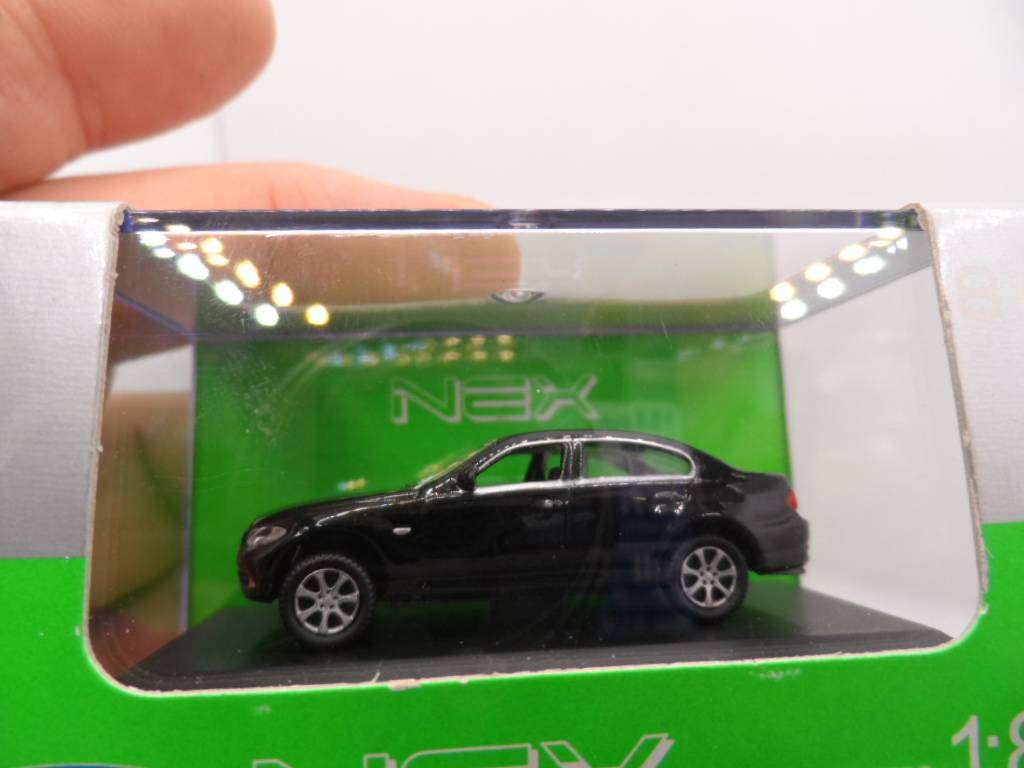 welly 1/87 BMW 330i