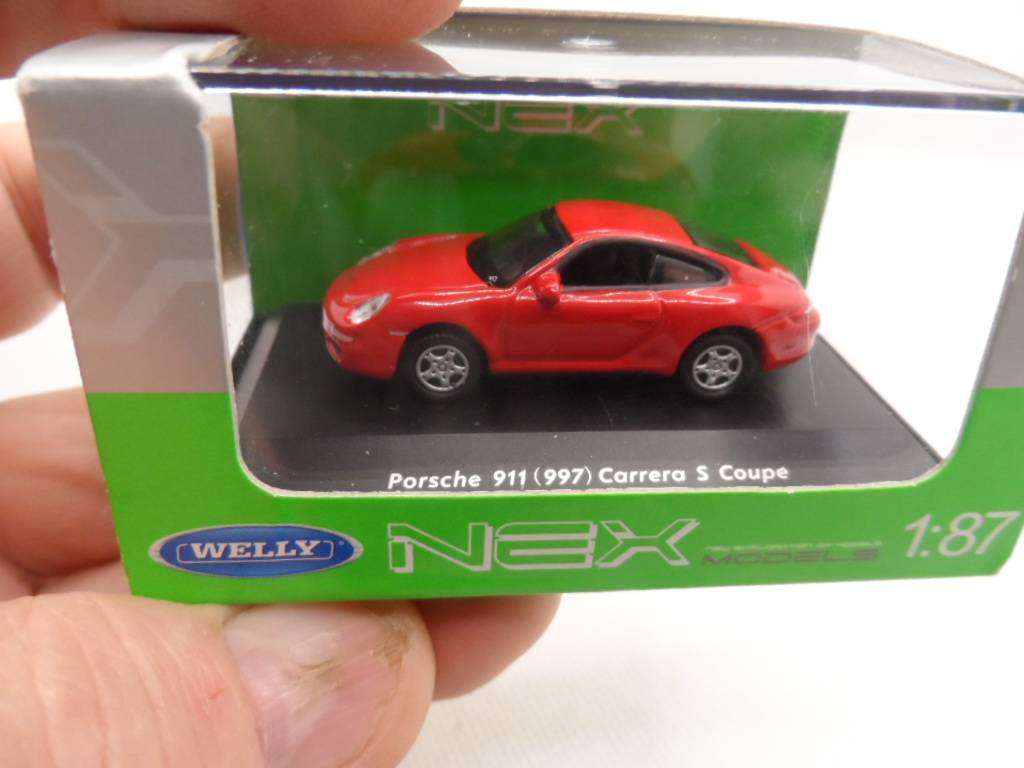 welly 1/87 porsche 911 carrera s coupe