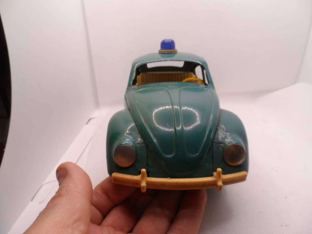 EARLY PRESSED METAL 10 INCH  VW TIN BEETLE