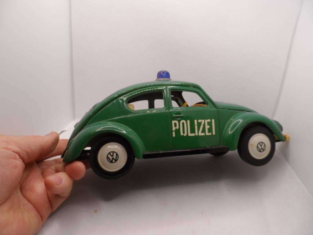 EARLY PRESSED METAL 10 INCH  VW TIN BEETLE