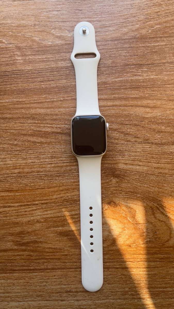 Apple SE watch