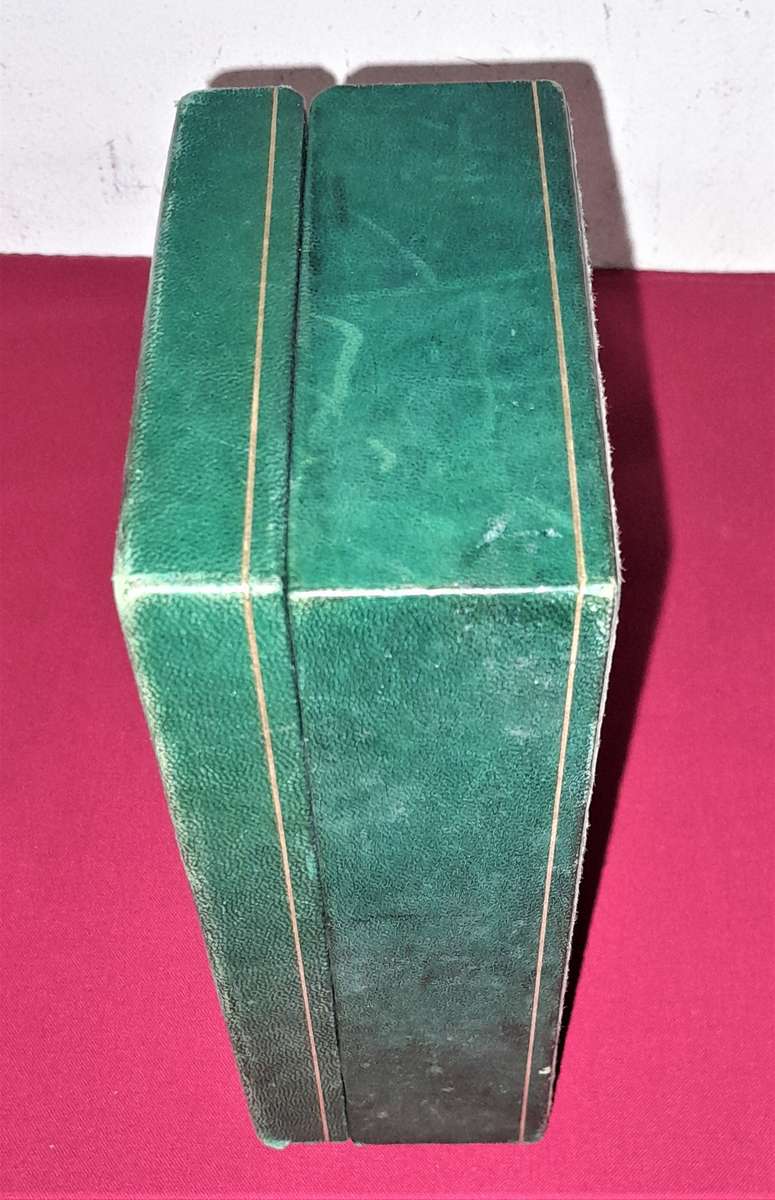 Vintage Rolex Watch Box - see pics