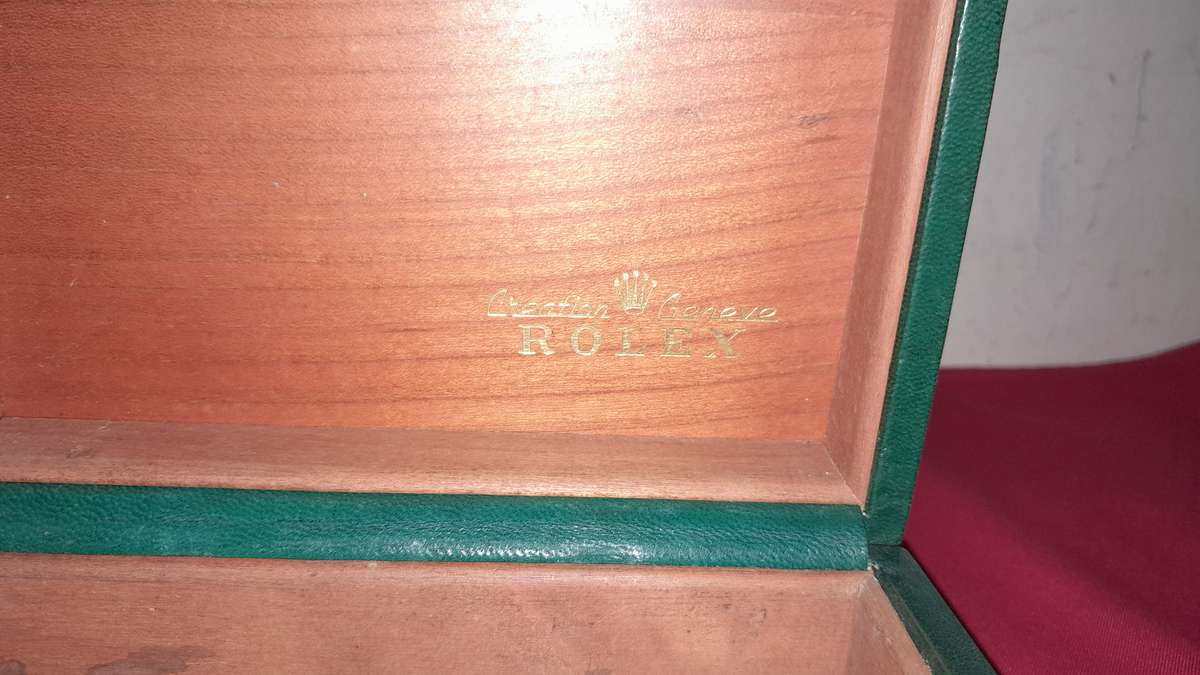 Vintage Rolex Watch Box - see pics