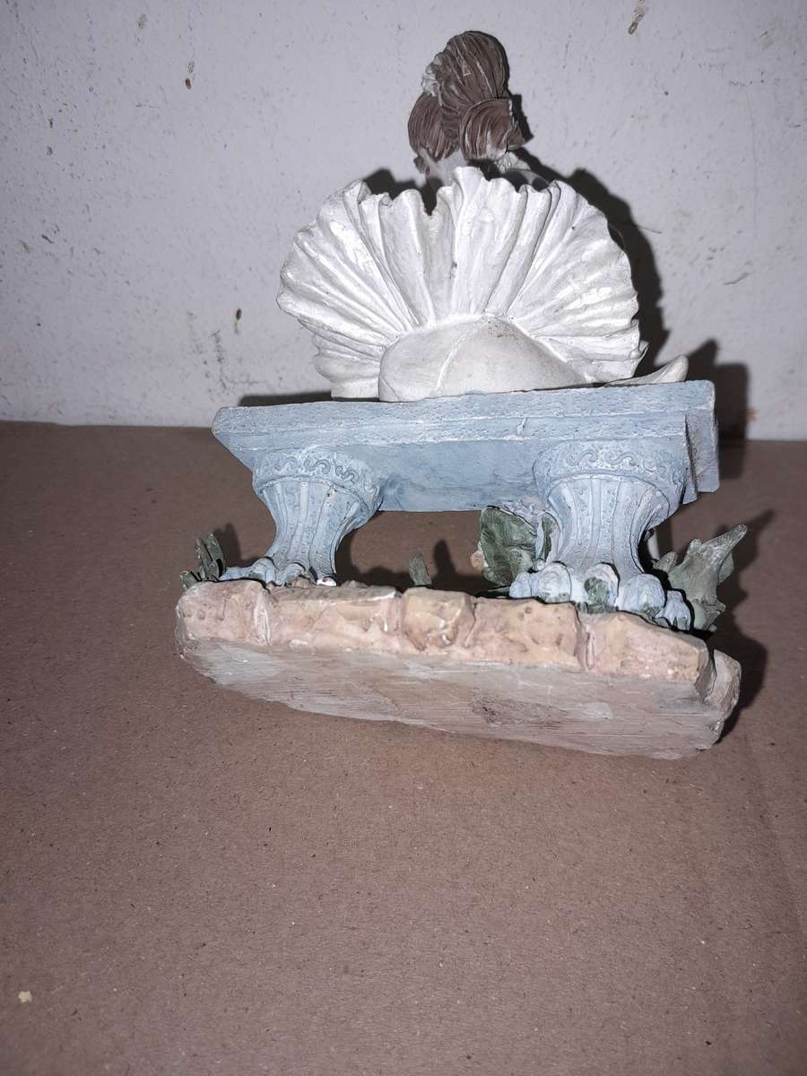 3 Figurines - H12 &14cm - for garden? -  as per pictures