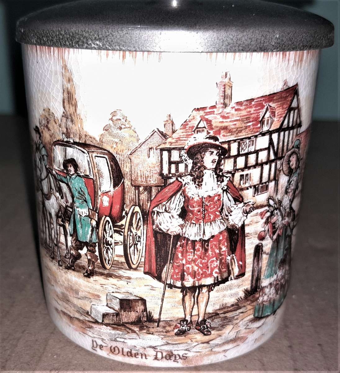 Vintage Sandland Ware Sugar/Mustard Bowl on Stand -  Hanley Staffordshire England - As per pictures