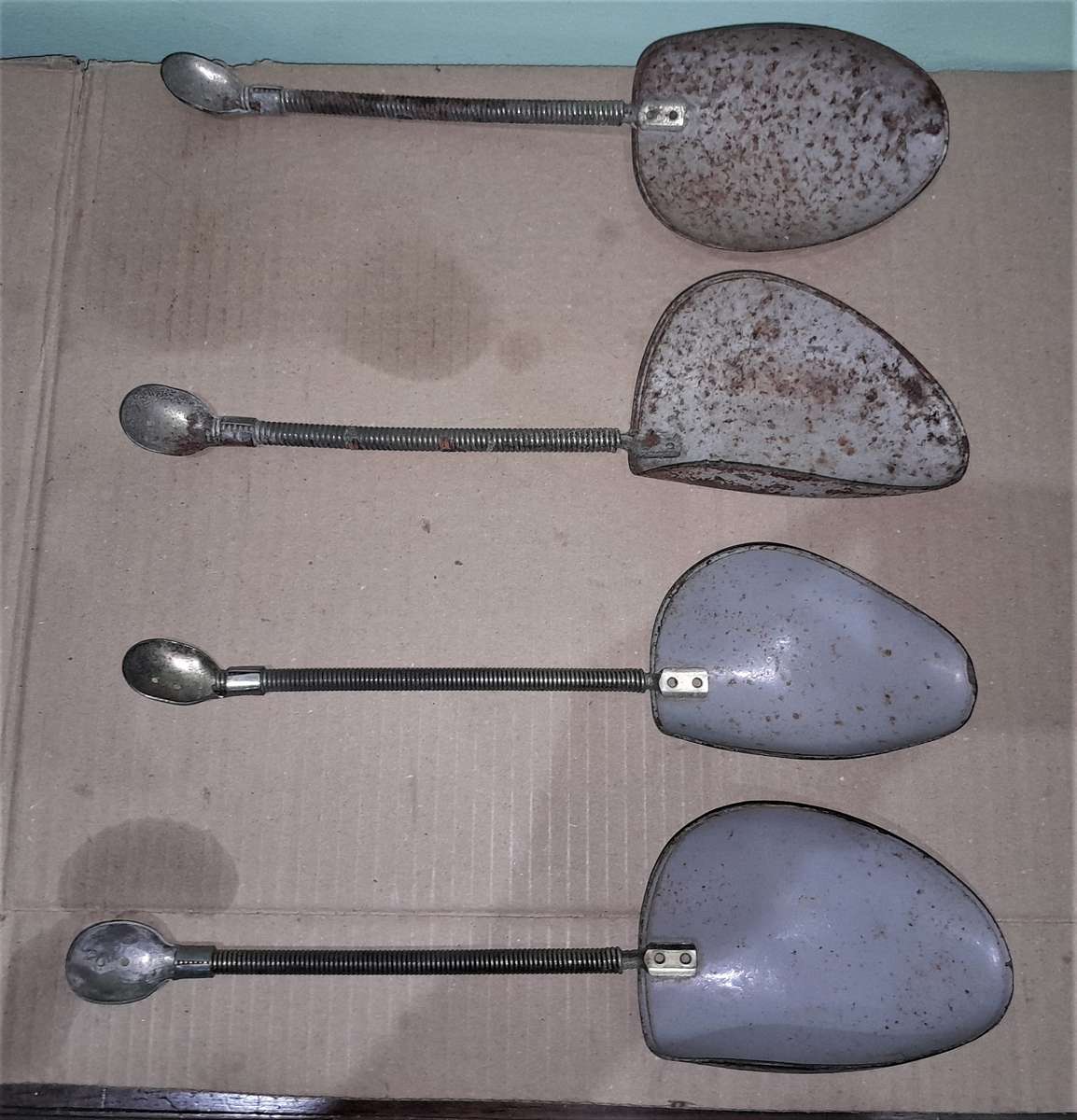 4 Vintage Metal Shoe Stretcher - Made in Austria Pat Pending - As per pictures - bid per 1
