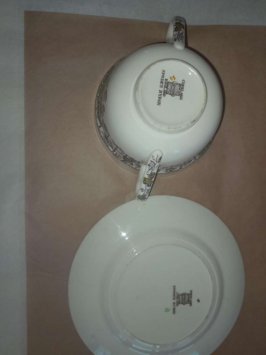 Copeland Spode's Byron 2 Handle Soup Cup and Saucer