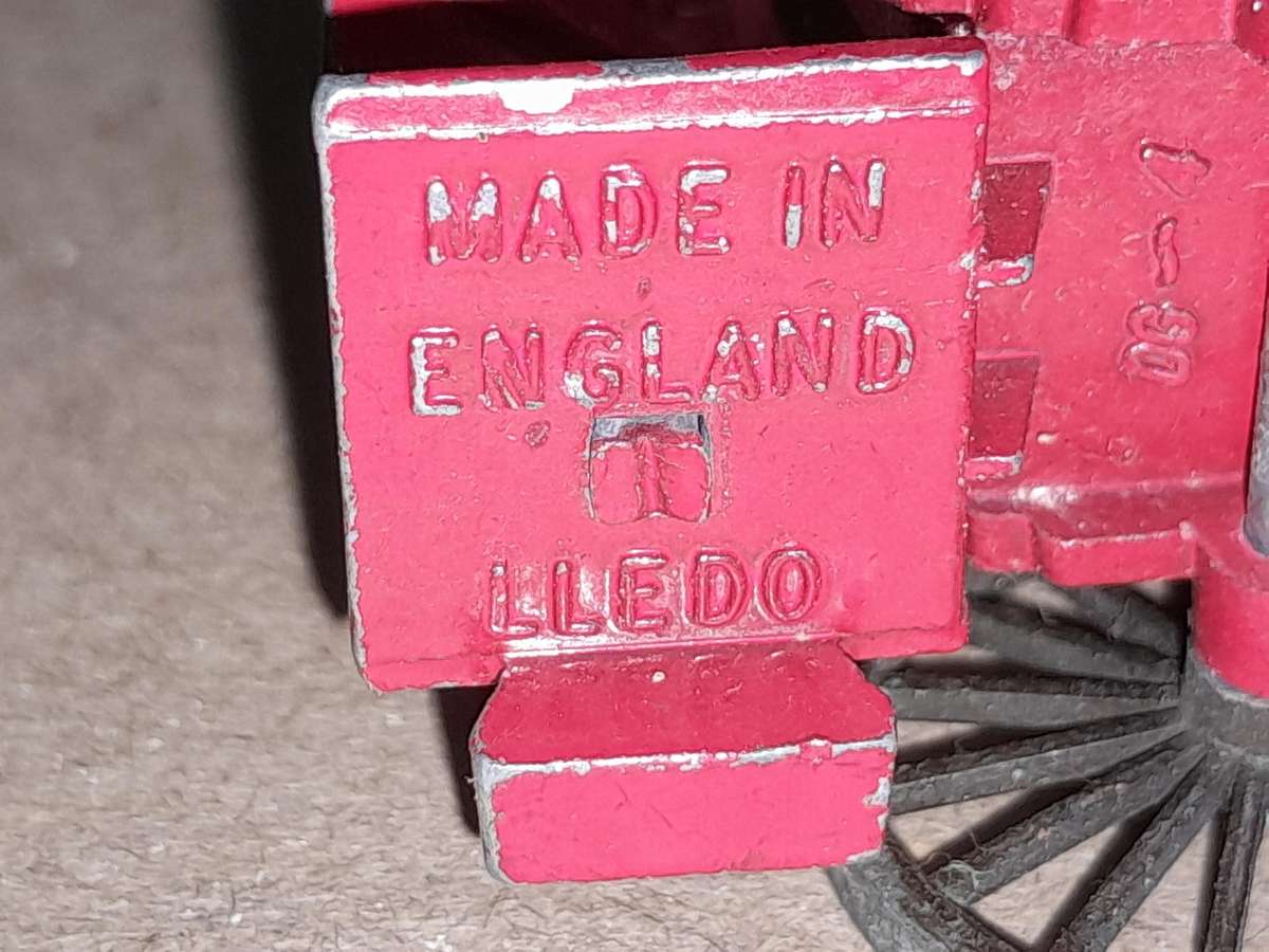 3 Diacast models - Models of yesteryear, LLEDO & Days Gone