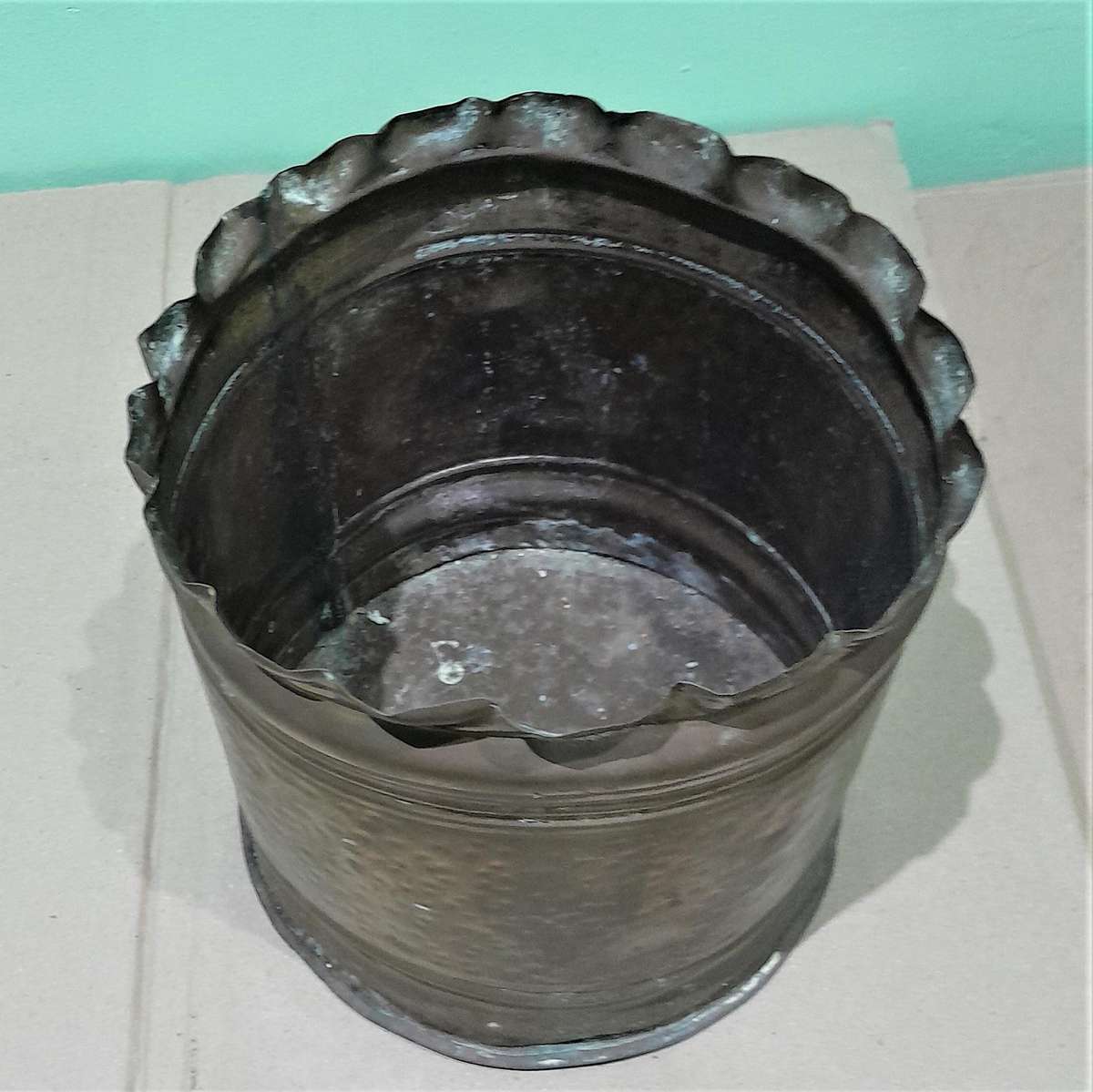 Brass Planter - Height 20cm & Dia 21CM