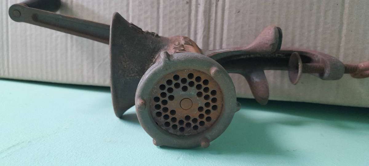 Vintage Mincer -Spong No5 London