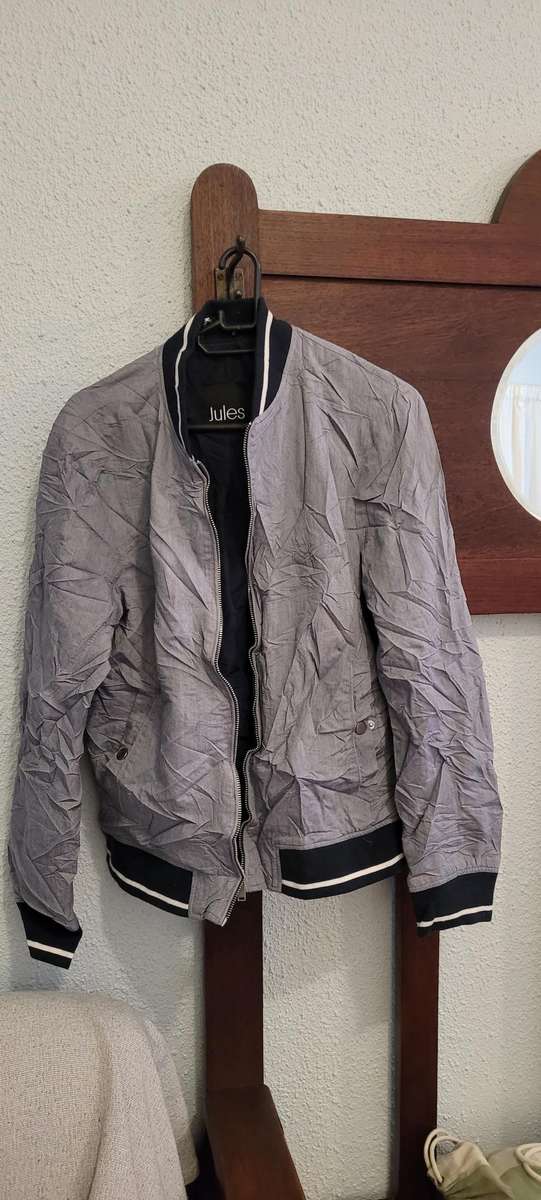 Men's jacket (grey with black) - Medium
