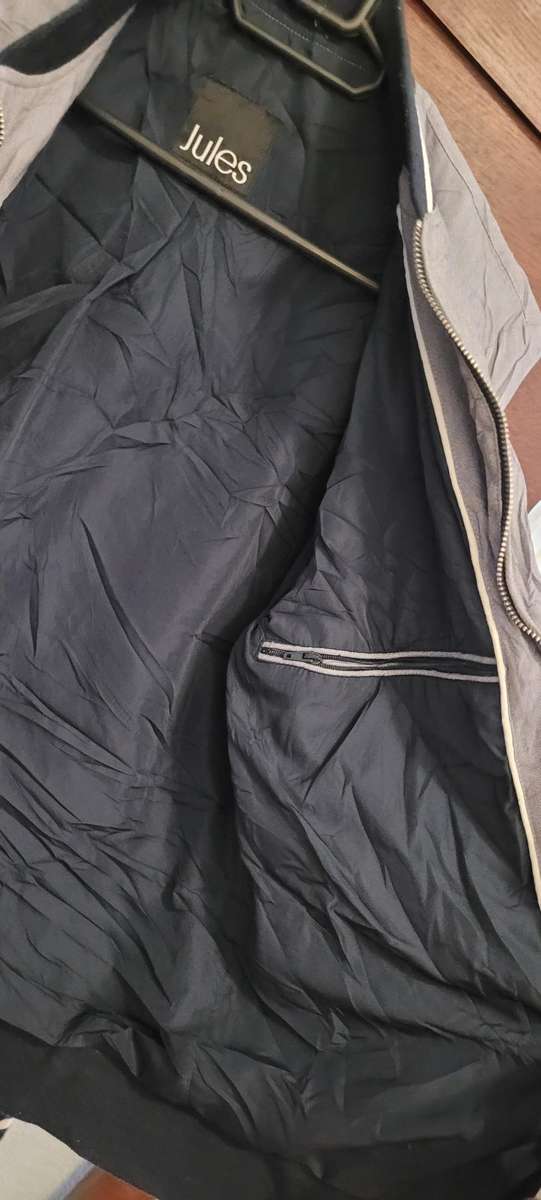 Men's jacket (grey with black) - Medium