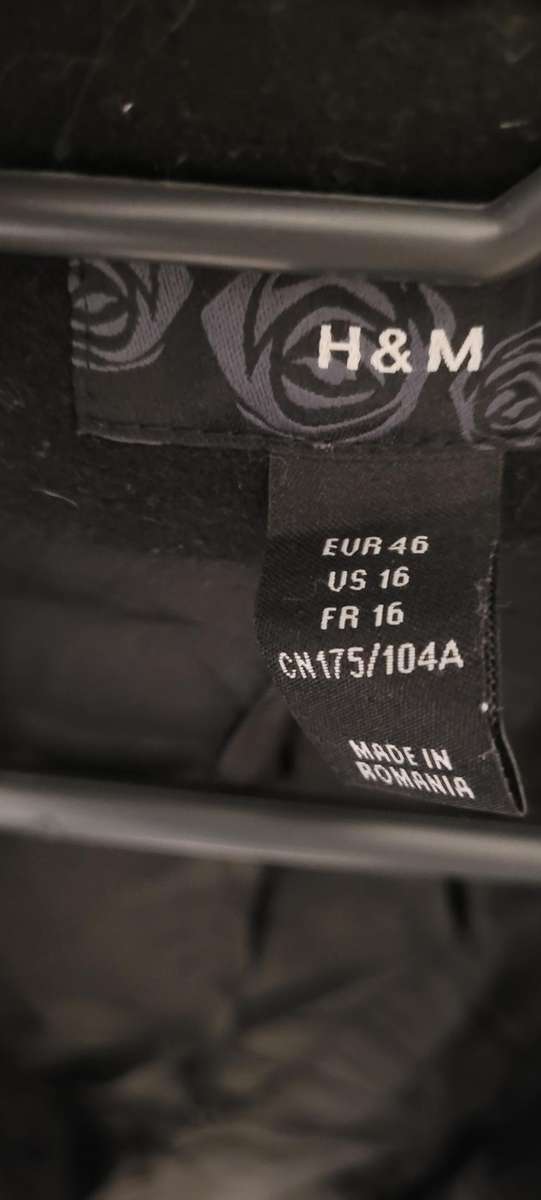 H&M Long coat (EUR 46)
