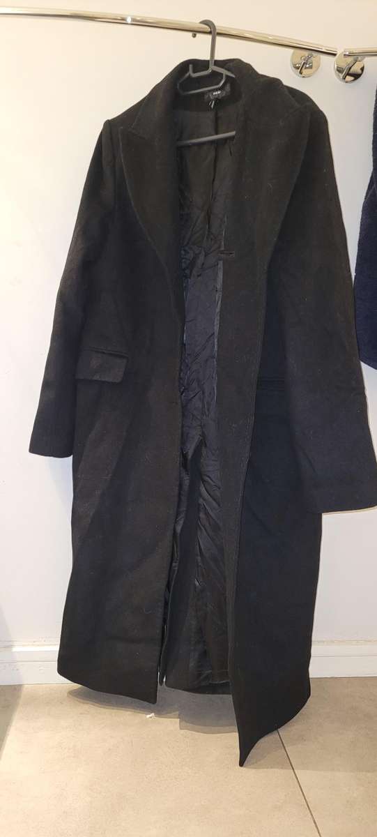 H&M Long coat (EUR 46)