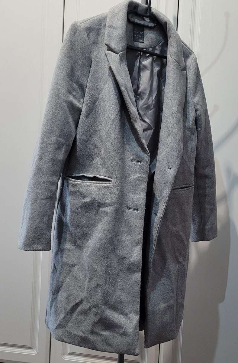 Stunning grey coat (EUR 38 / UK10)