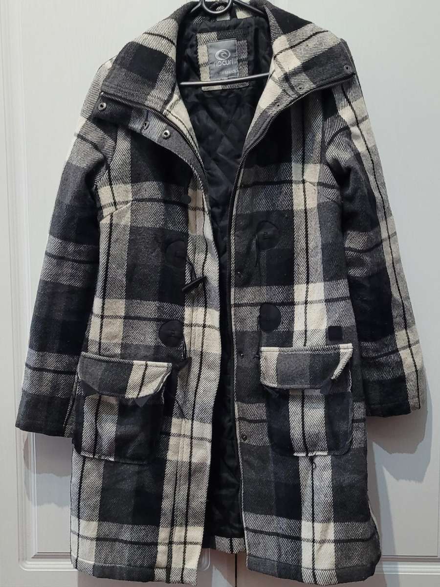 Ripcurl ladies coat (Size S/M)