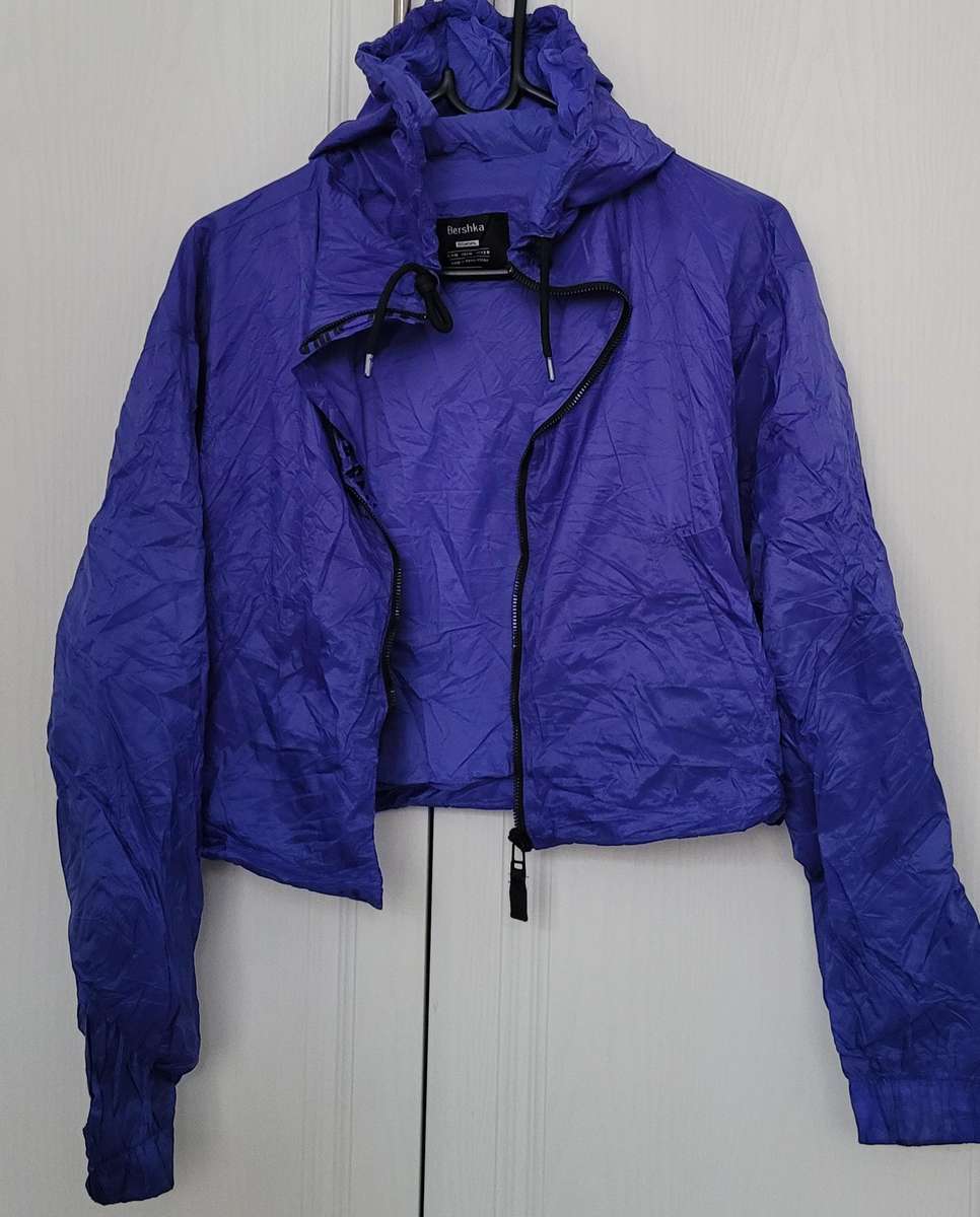 Bershka jacket stunning blue color