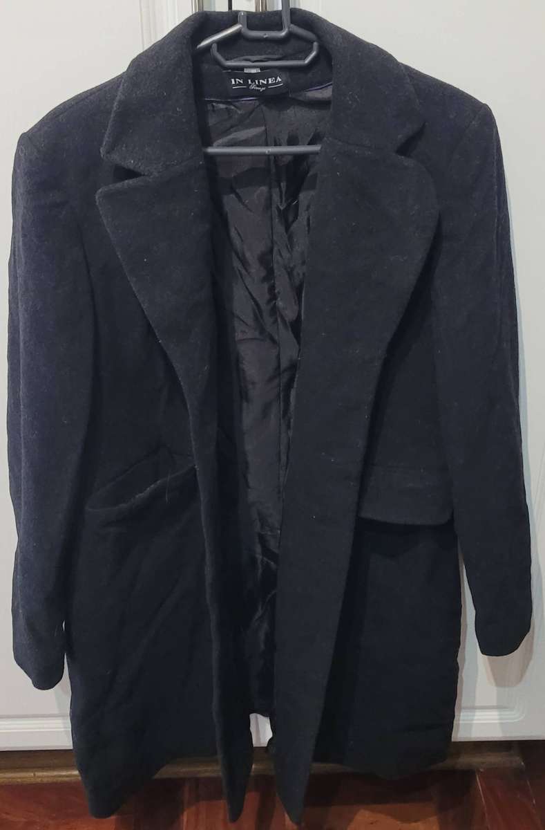 Ladies black coat (Size 42)