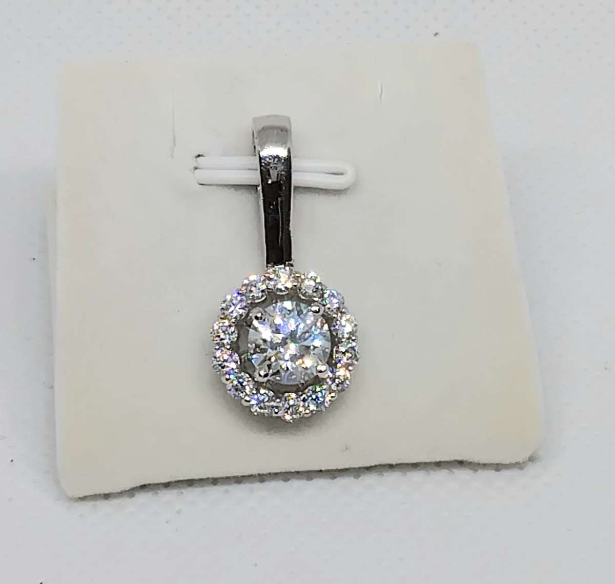 1.16ct Moissanite Pendant - Very Sparkly!