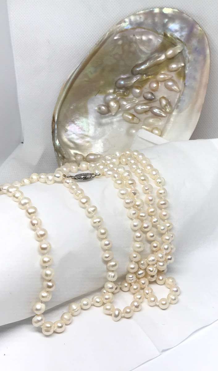 Impressive 93cm Genuine Pearl Necklace - Classic and Elegant