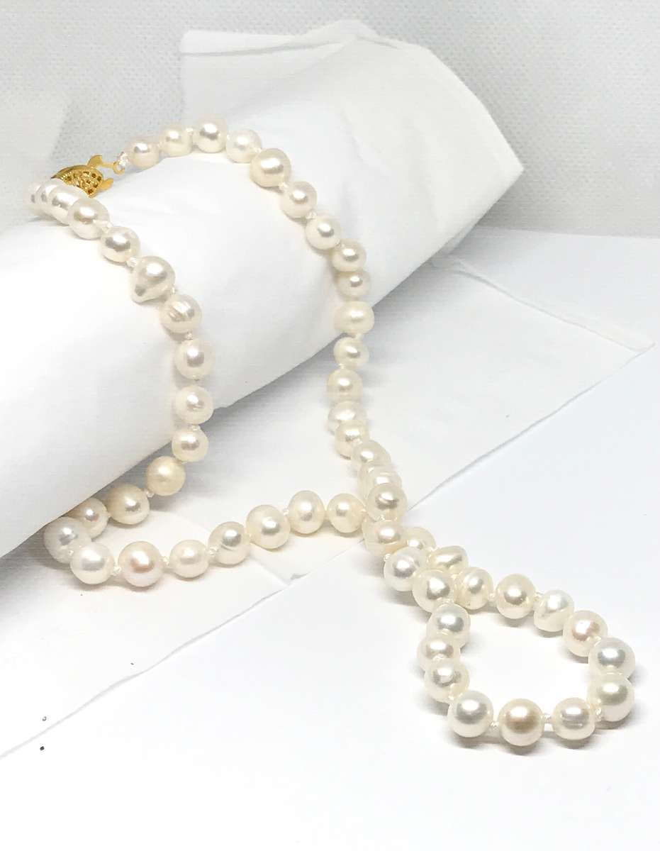 Genuine Pearl Necklace - Classic and Elegant