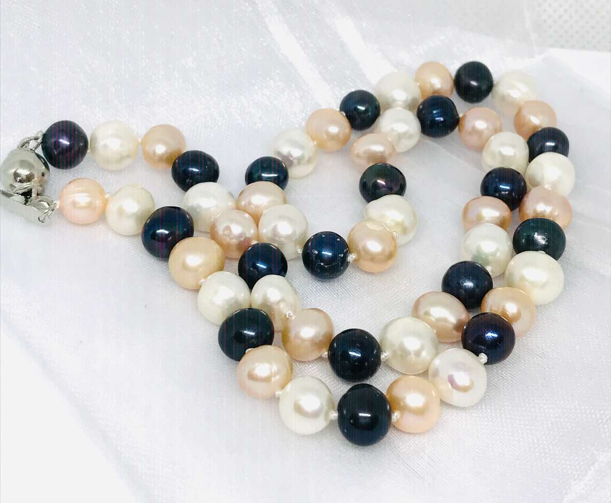 Genuine Pearl Necklace - Lovely Big 8-9mm Pearls - Classic and Elegant