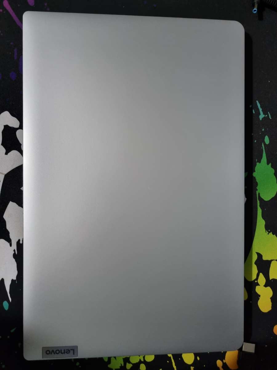 Lenovo AMD Ryzen 3, 4GB Ram, 256GB SDD | As New Boxed