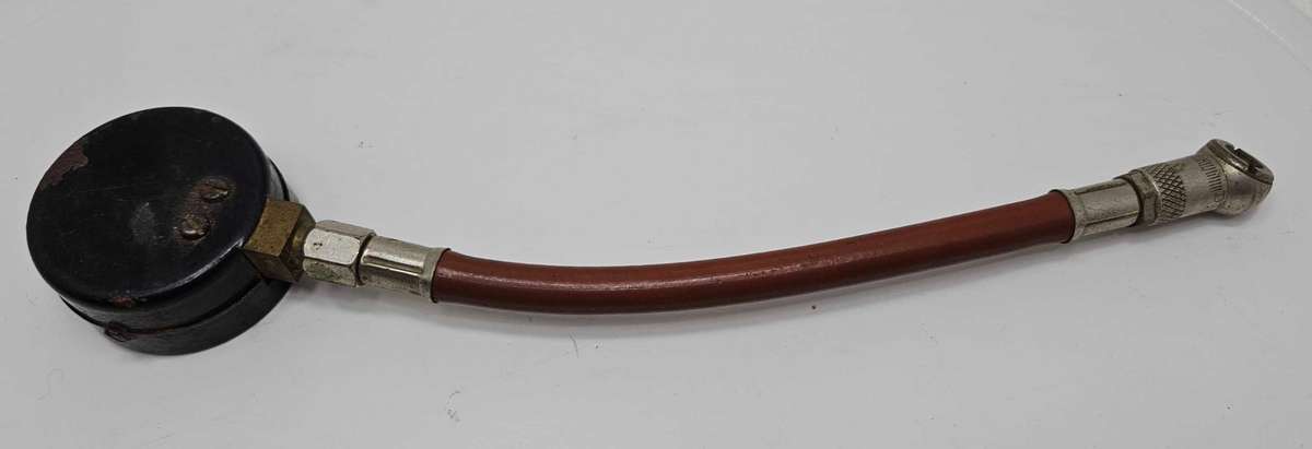 Vintage Tractor air pressure gage, tested & working