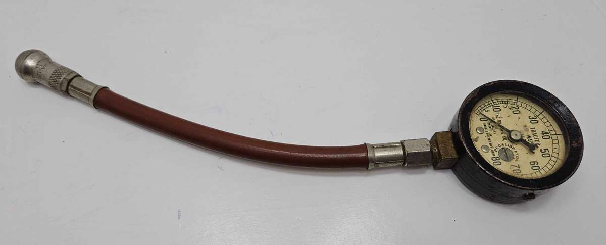Vintage Tractor air pressure gage, tested & working