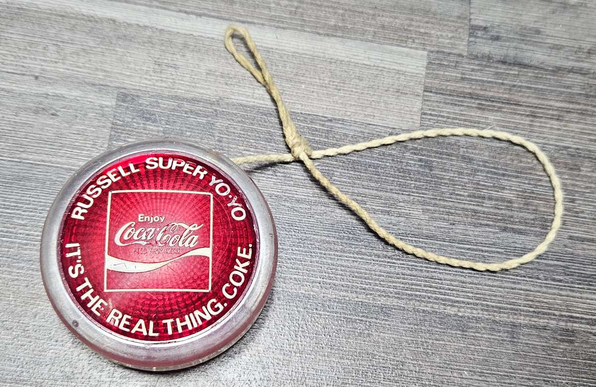 Vintage bilingual Russell Yoyo