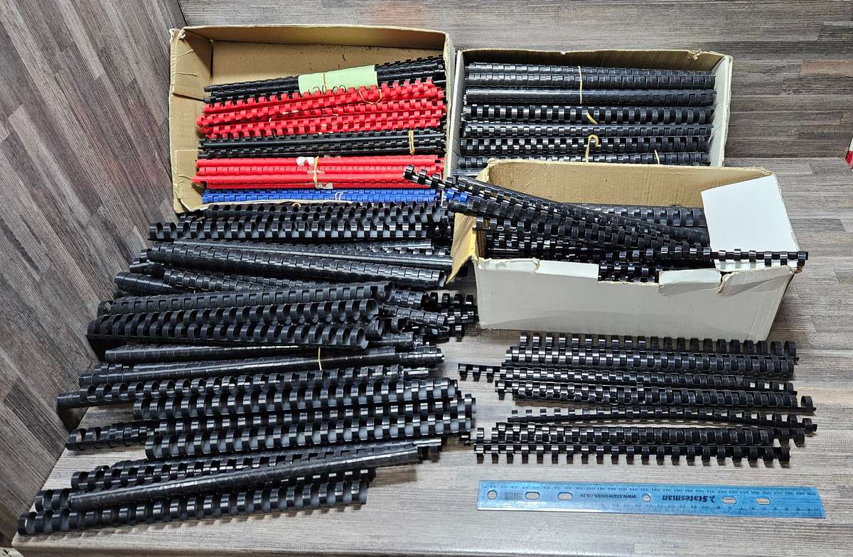 Large lot mixed size book binders ±250-300