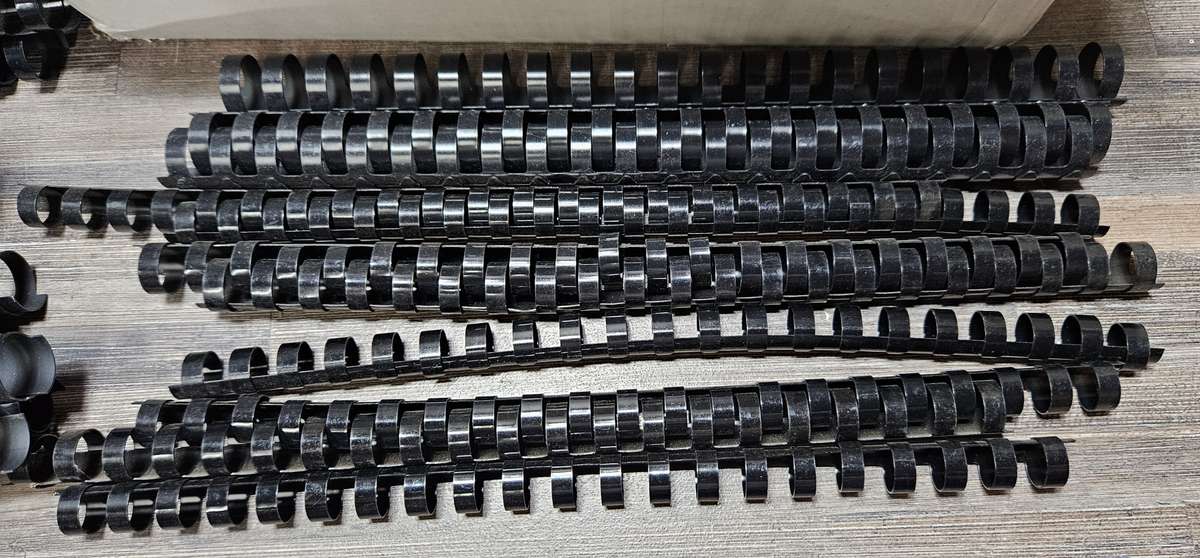 Large lot mixed size book binders ±250-300